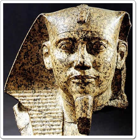 Granite head of a statue assumed to represent Khefren.