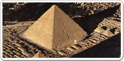 Air view on the Great Pyramid and the Queens' Pyramids next to it.