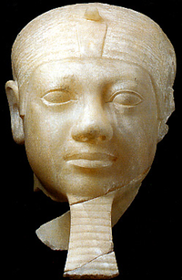 Front view of Mykerinos' Alabaster head.
